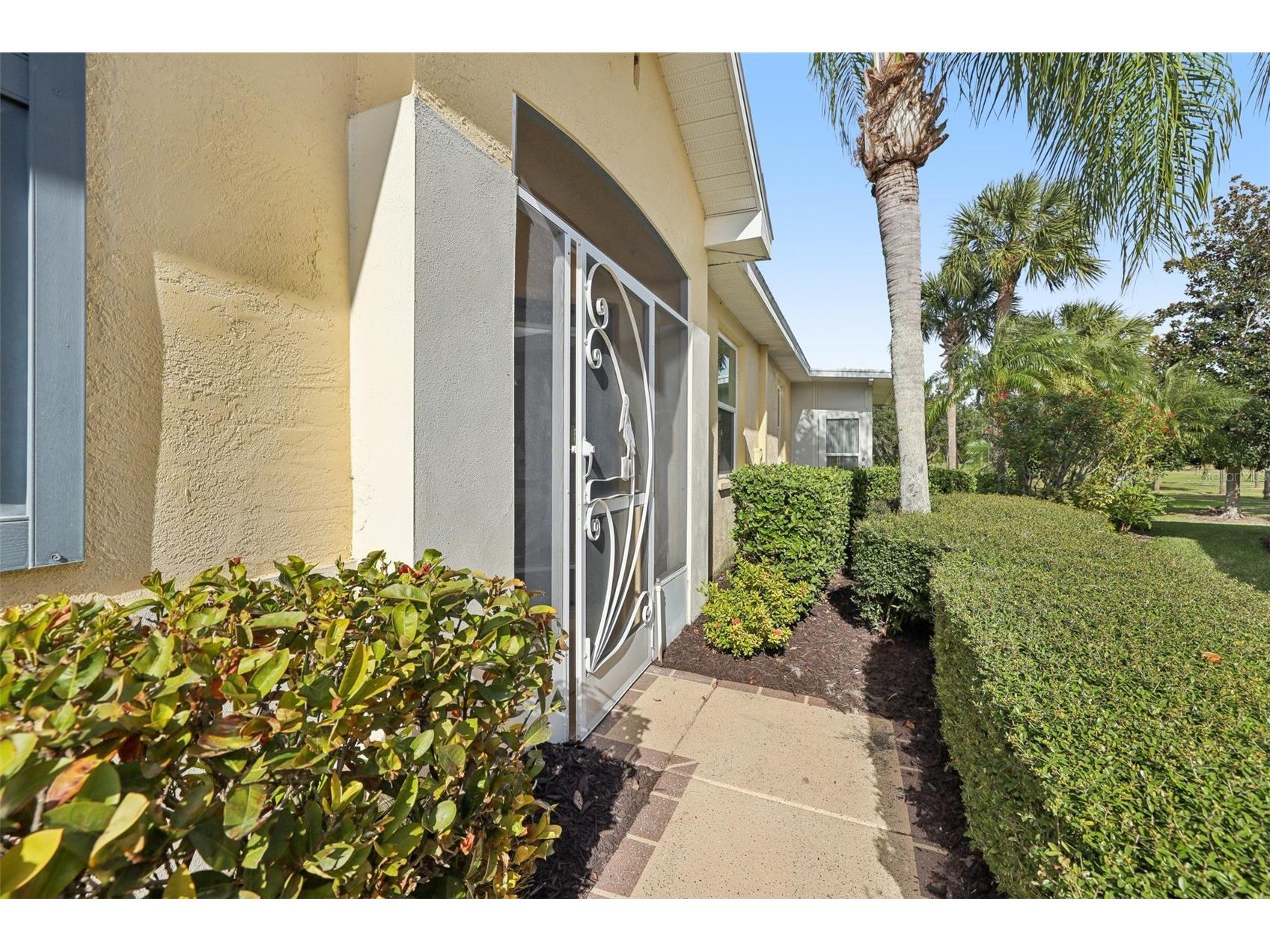 615 Tremont Greens Lane Sun City Center FL 33573 TB8458618 image2