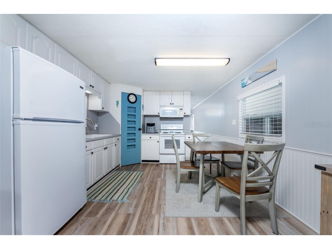 615 Via Cala Englewood FL 34224 D6145114 image10