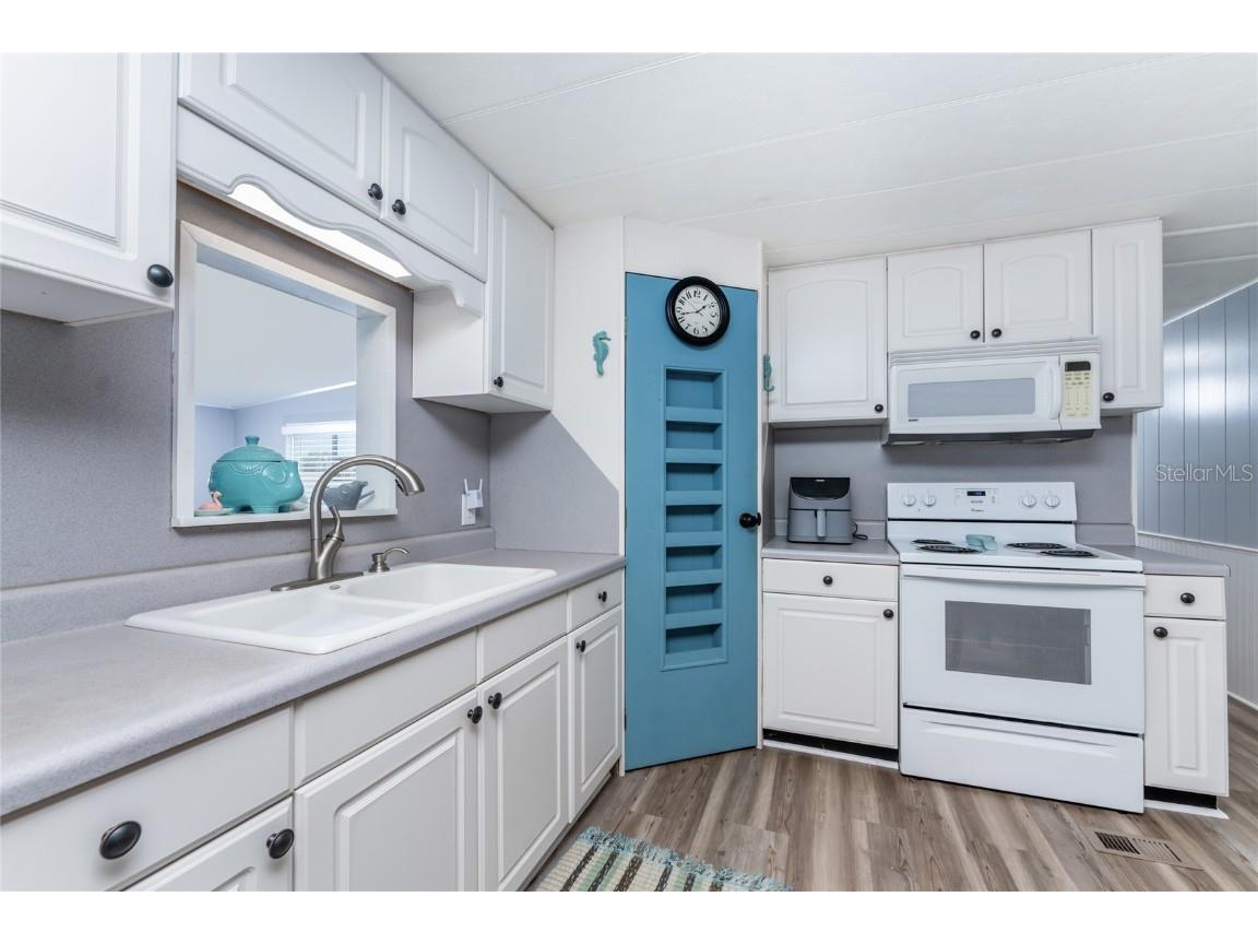 615 Via Cala Englewood FL 34224 D6145114 image12