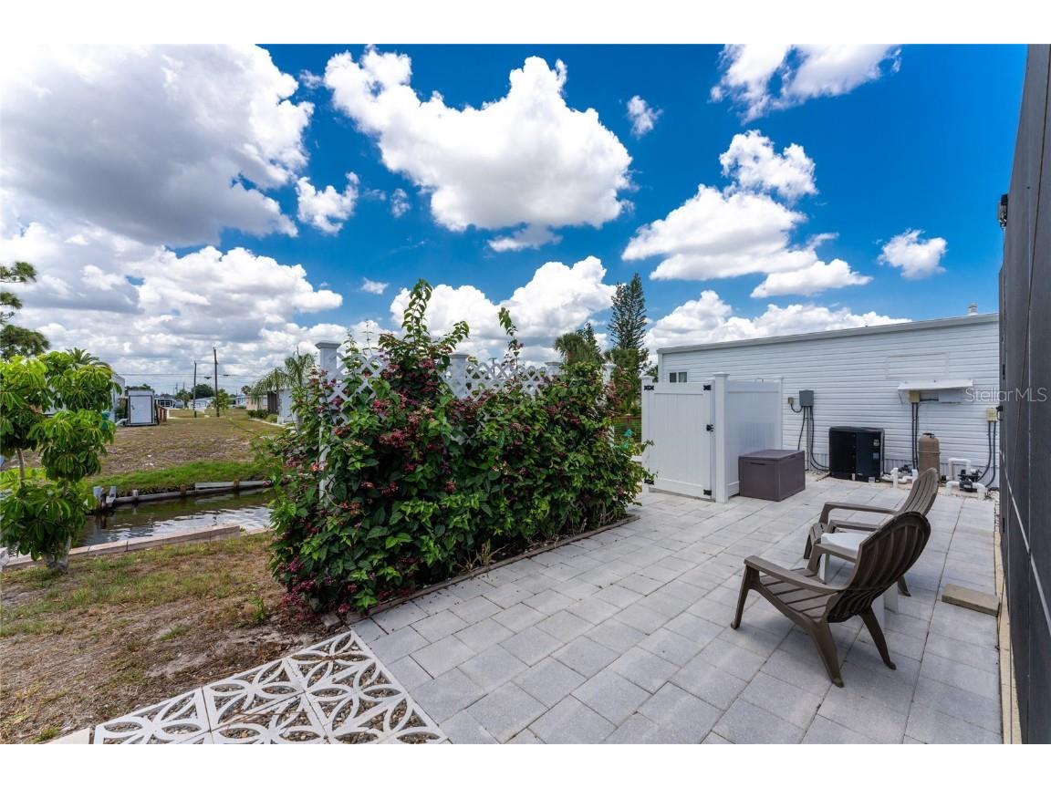 615 Via Cala Englewood FL 34224 D6145114 image35