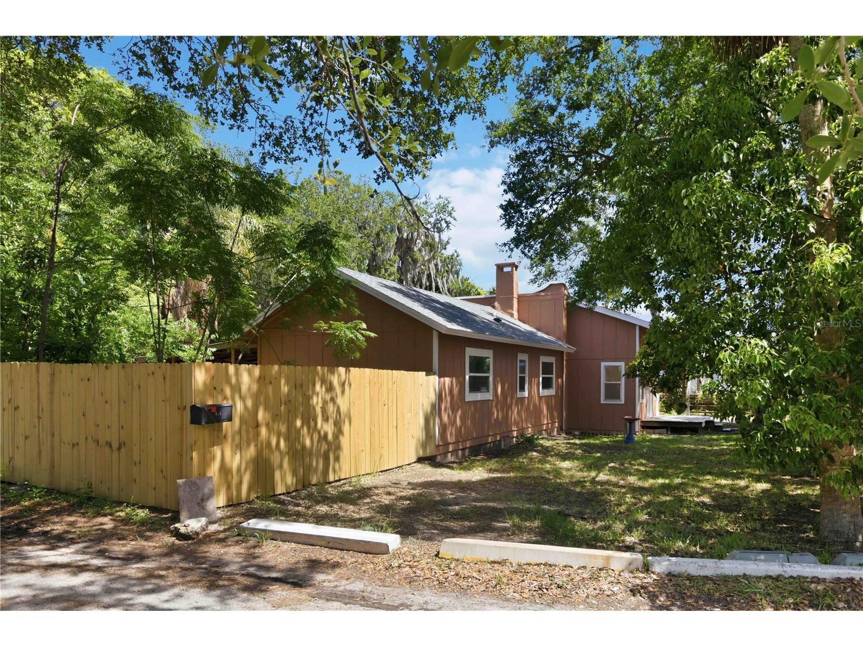 615 Weber Avenue Daytona Beach FL 32114 O6403427 image2