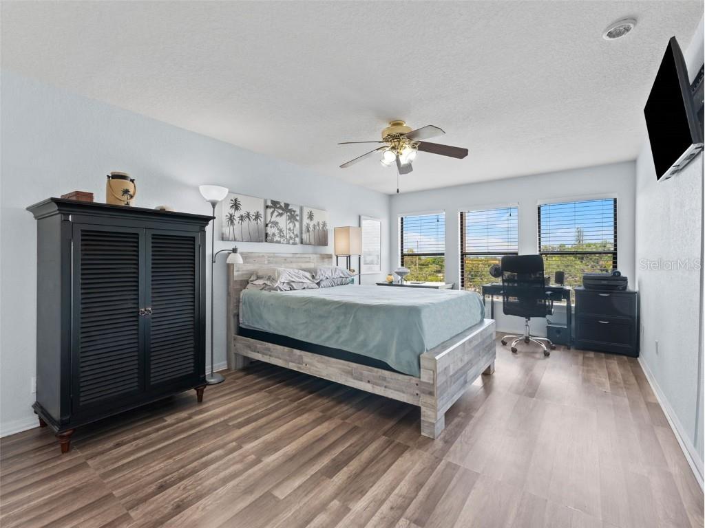 6150 Gulfport Blvd #404 Gulfport FL 33707 TB8414637 image17