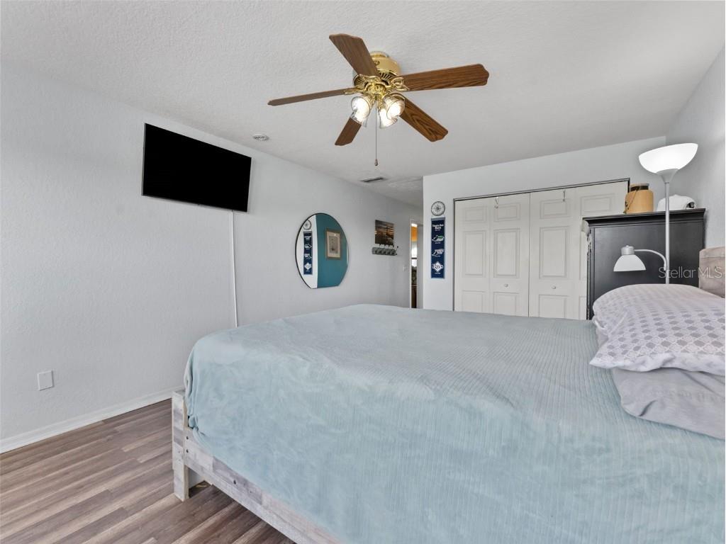 6150 Gulfport Blvd #404 Gulfport FL 33707 TB8414637 image18