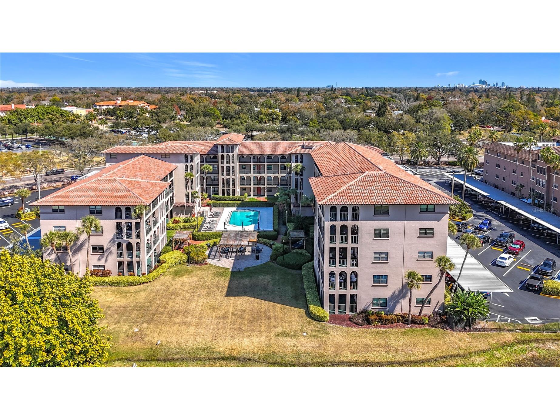 6150 Gulfport Boulevard S #304 Gulfport FL 33707 O6387072 image43