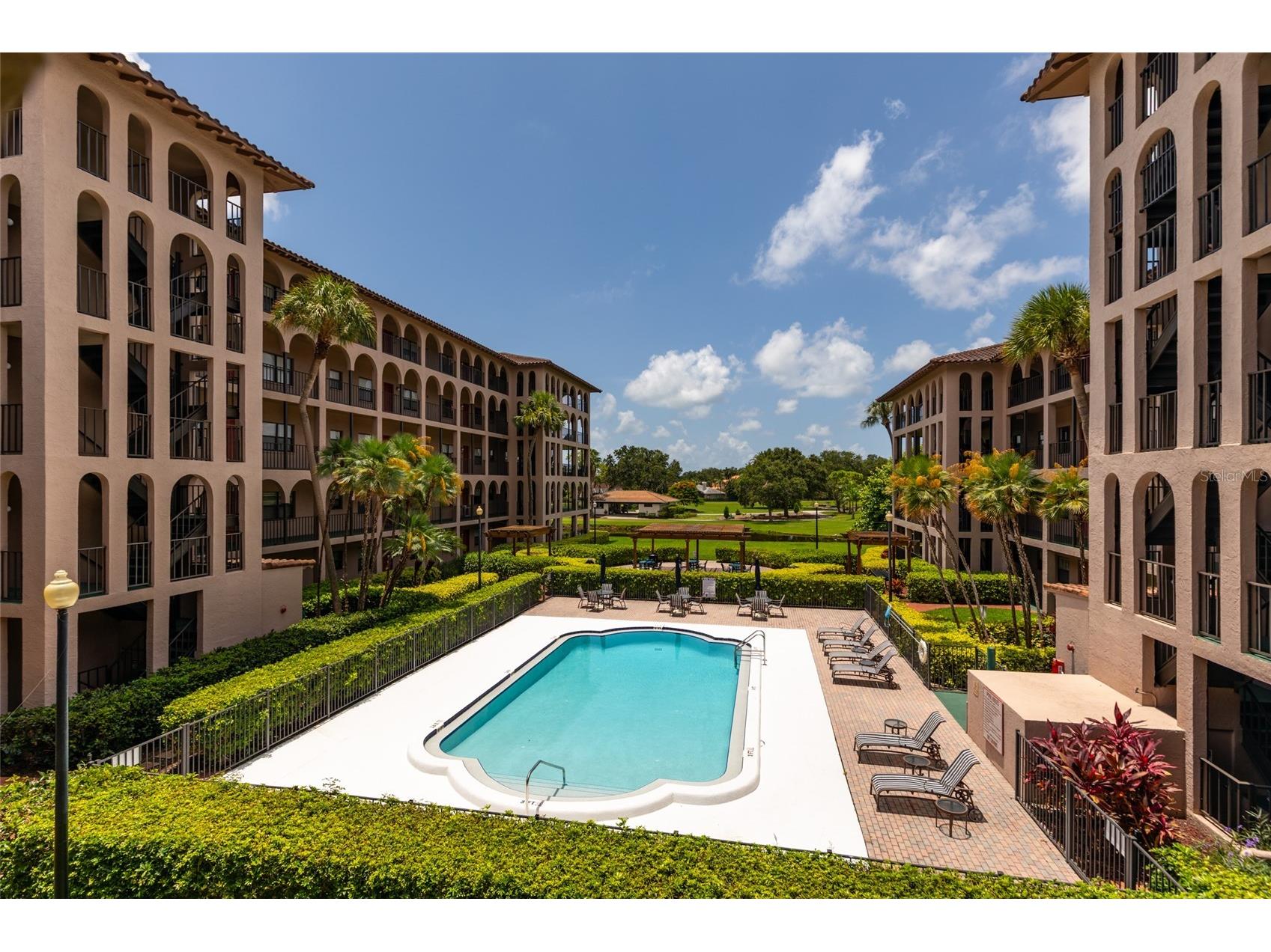 6150 Gulfport Boulevard S #409 Gulfport FL 33707 TB8515871 image1