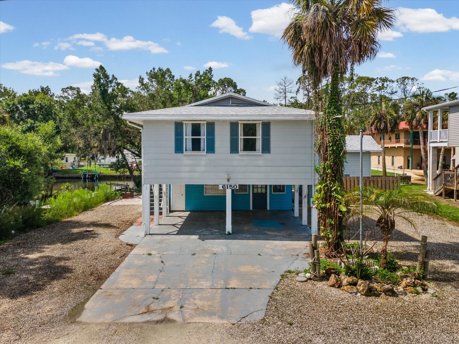6150 Island Drive Weeki Wachee FL 34607 W7886247 image1