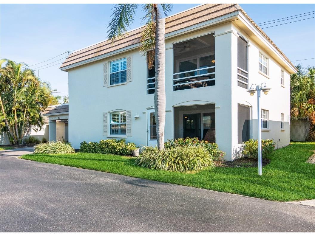 6150 Midnight Pass Rd #40 A&B Sarasota FL 34242 A4587342 image1