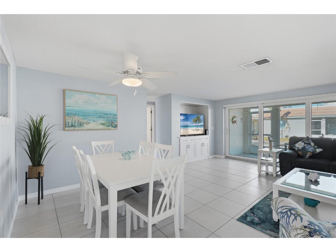 6150 Midnight Pass Road #13 Sarasota FL 34242 - GULF OF MEXICO A4672146 image5