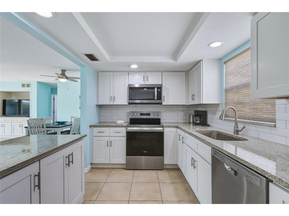 6150 Midnight Pass Road #26 Sarasota FL 34242 - GULF OF MEXICO A4672145 image11