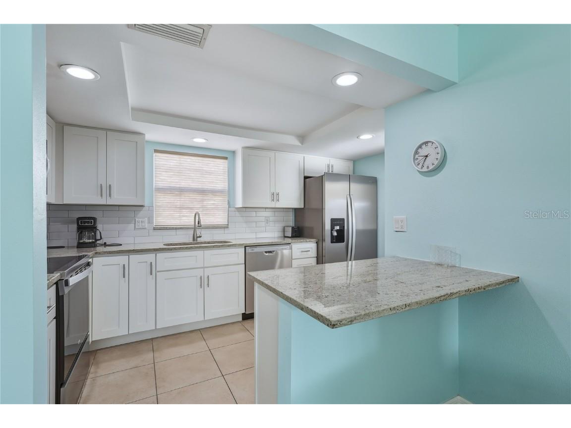 6150 Midnight Pass Road #26 Sarasota FL 34242 - GULF OF MEXICO A4672145 image7