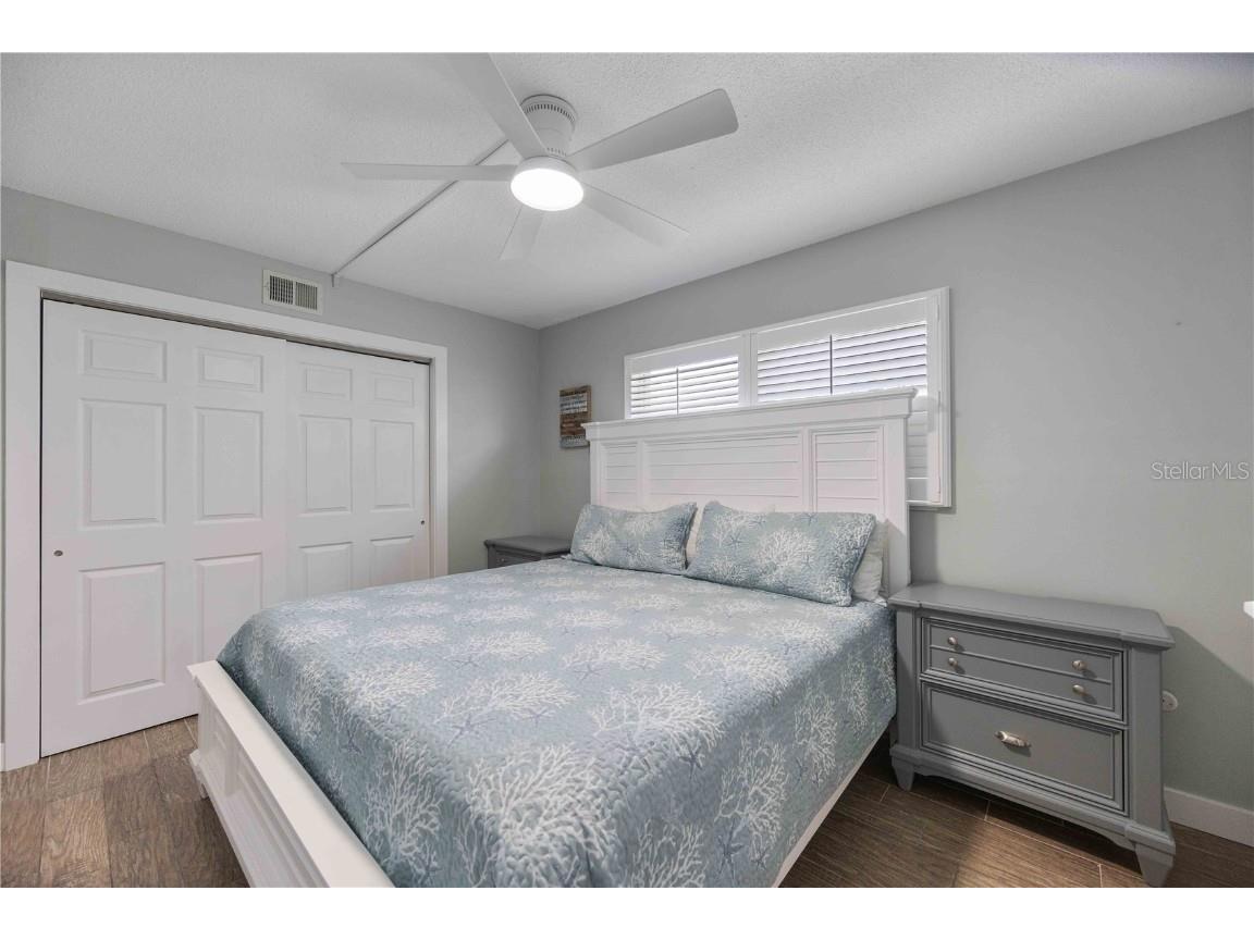 6150 Midnight Pass Road #UNIT 10 A&B Sarasota FL 34242 - GULF OF MEXICO A4660785 image19