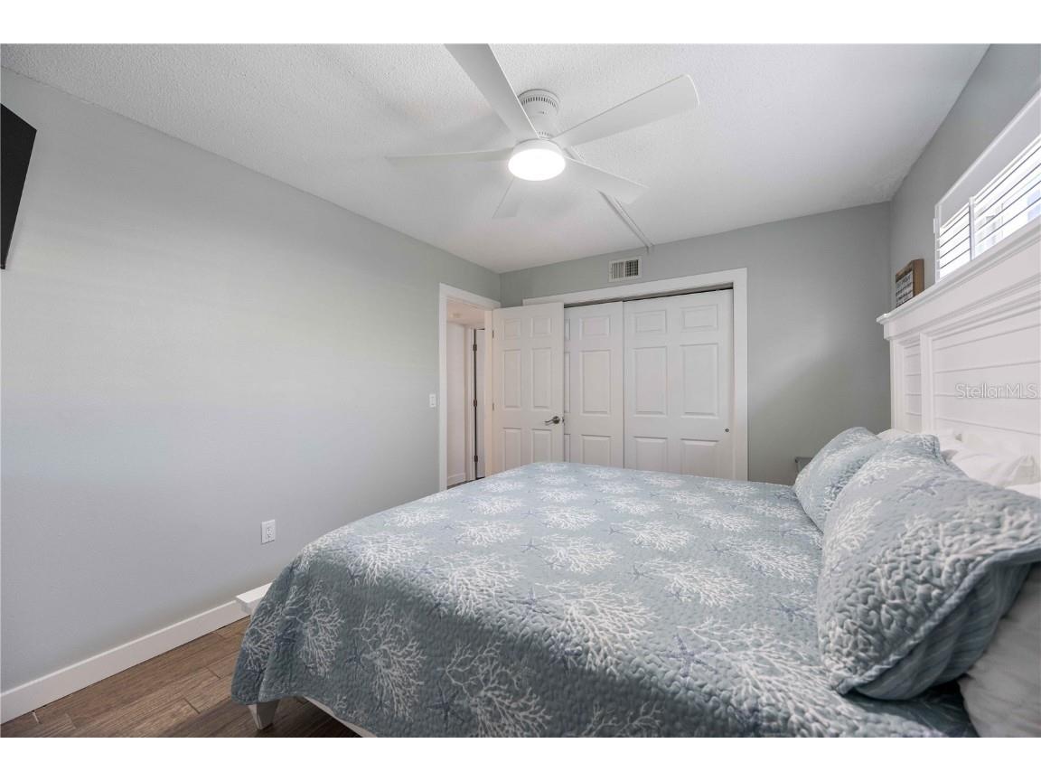 6150 Midnight Pass Road #UNIT 10 A&B Sarasota FL 34242 - GULF OF MEXICO A4660785 image20