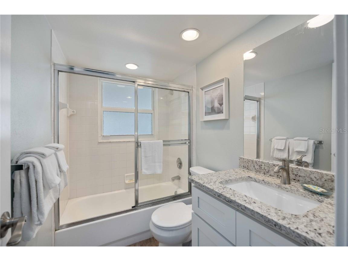 6150 Midnight Pass Road #UNIT 10 A&B Sarasota FL 34242 - GULF OF MEXICO A4660785 image25