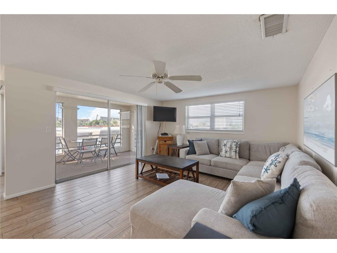 6150 Midnight Pass Road #UNIT 10 A&B Sarasota FL 34242 - GULF OF MEXICO A4660785 image39