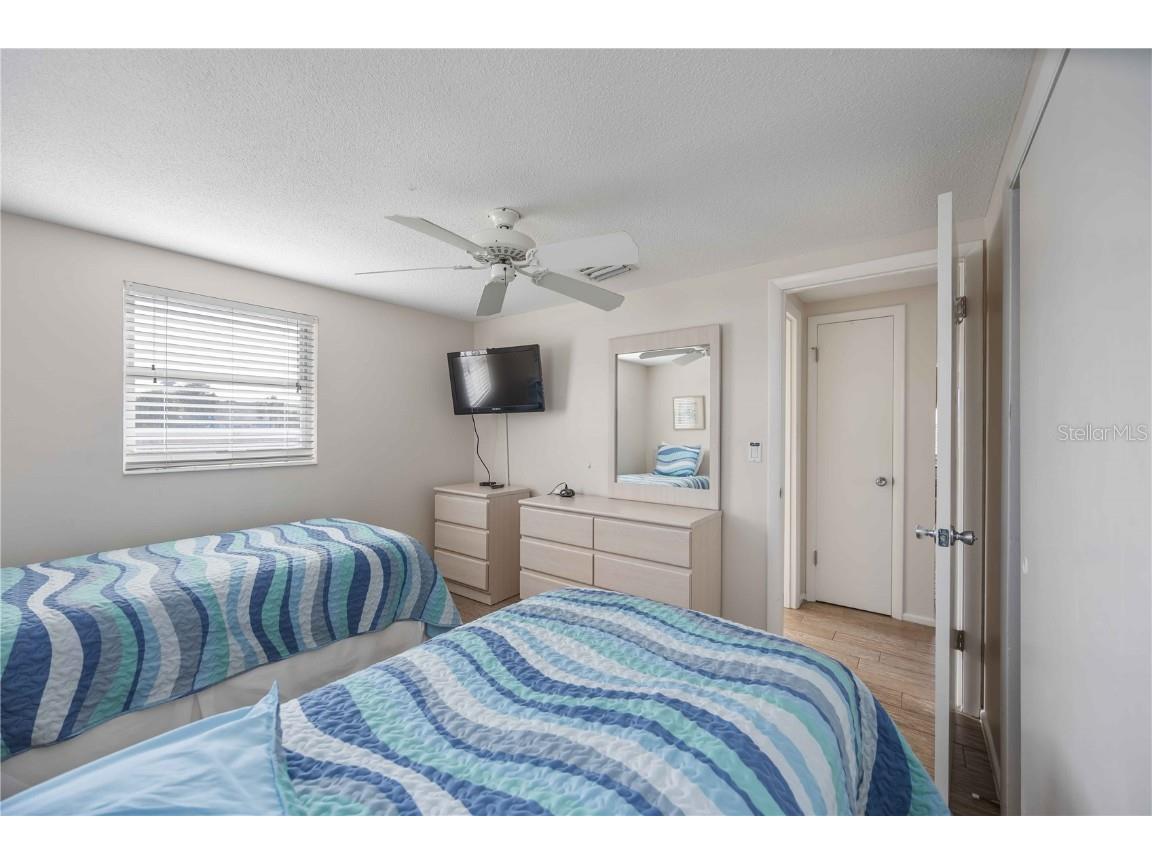 6150 Midnight Pass Road #UNIT 10 A&B Sarasota FL 34242 - GULF OF MEXICO A4660785 image44