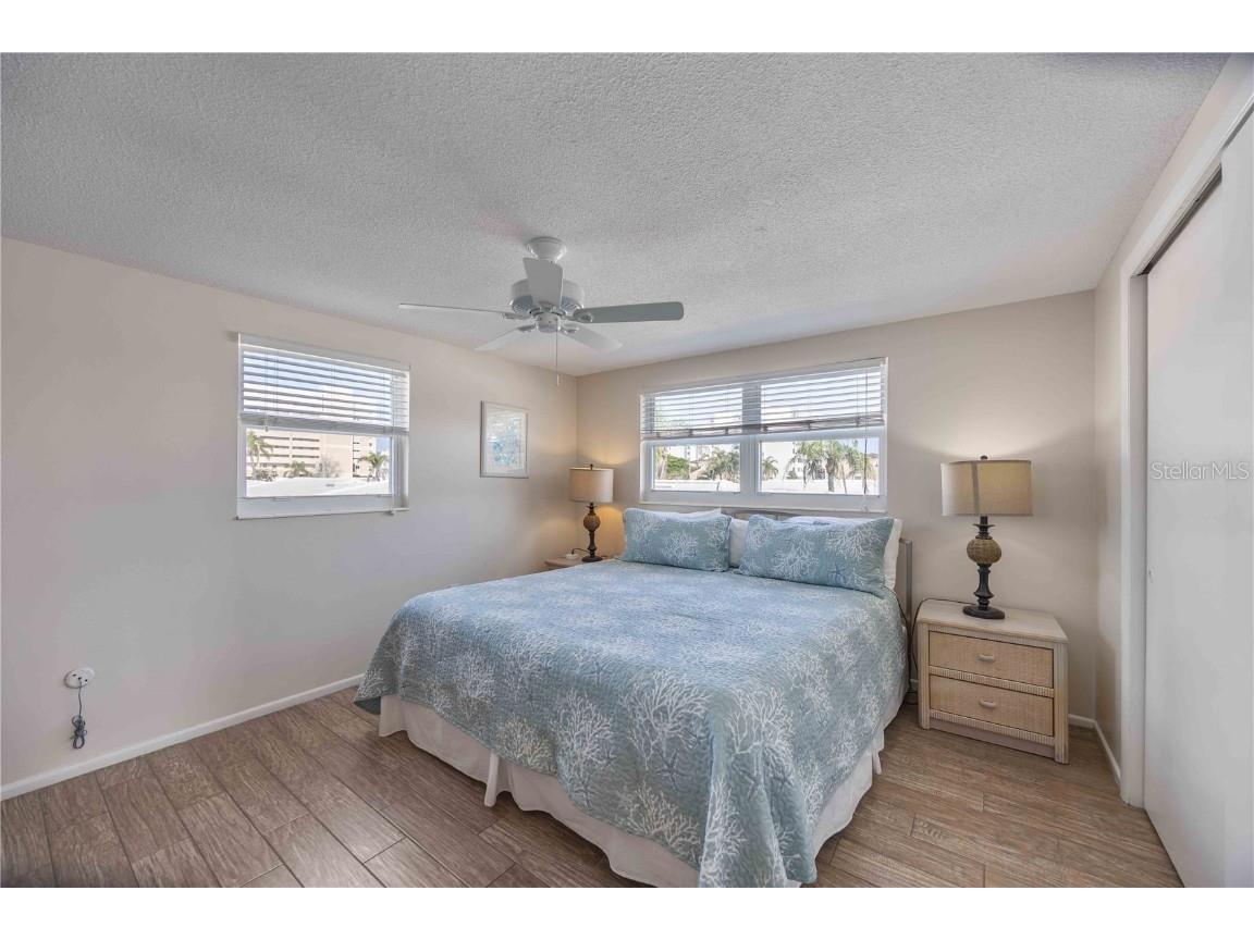 6150 Midnight Pass Road #UNIT 10 A&B Sarasota FL 34242 - GULF OF MEXICO A4660785 image47