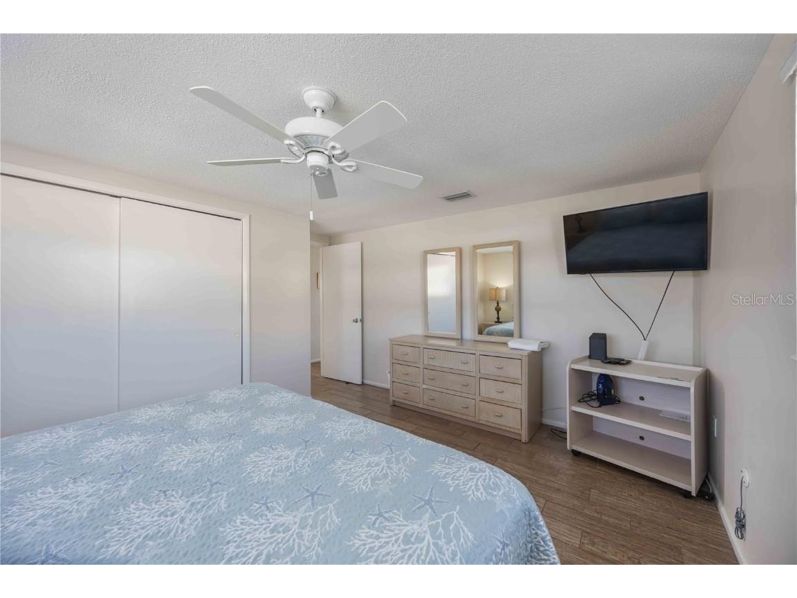 6150 Midnight Pass Road #UNIT 10 A&B Sarasota FL 34242 - GULF OF MEXICO A4660785 image49