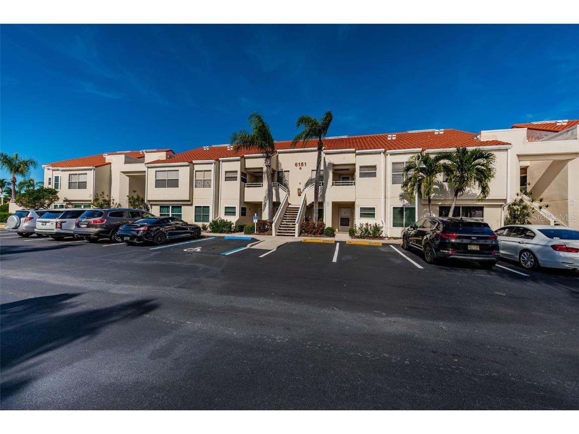 6151 Bahia Del Mar Boulevard #220 Saint Petersburg FL 33715 U8181109 image1