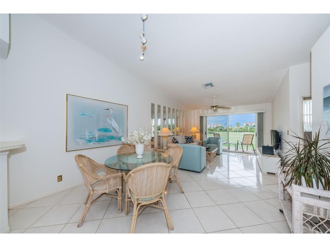 6151 Bahia Del Mar Boulevard #220 Saint Petersburg FL 33715 U8181109 image4