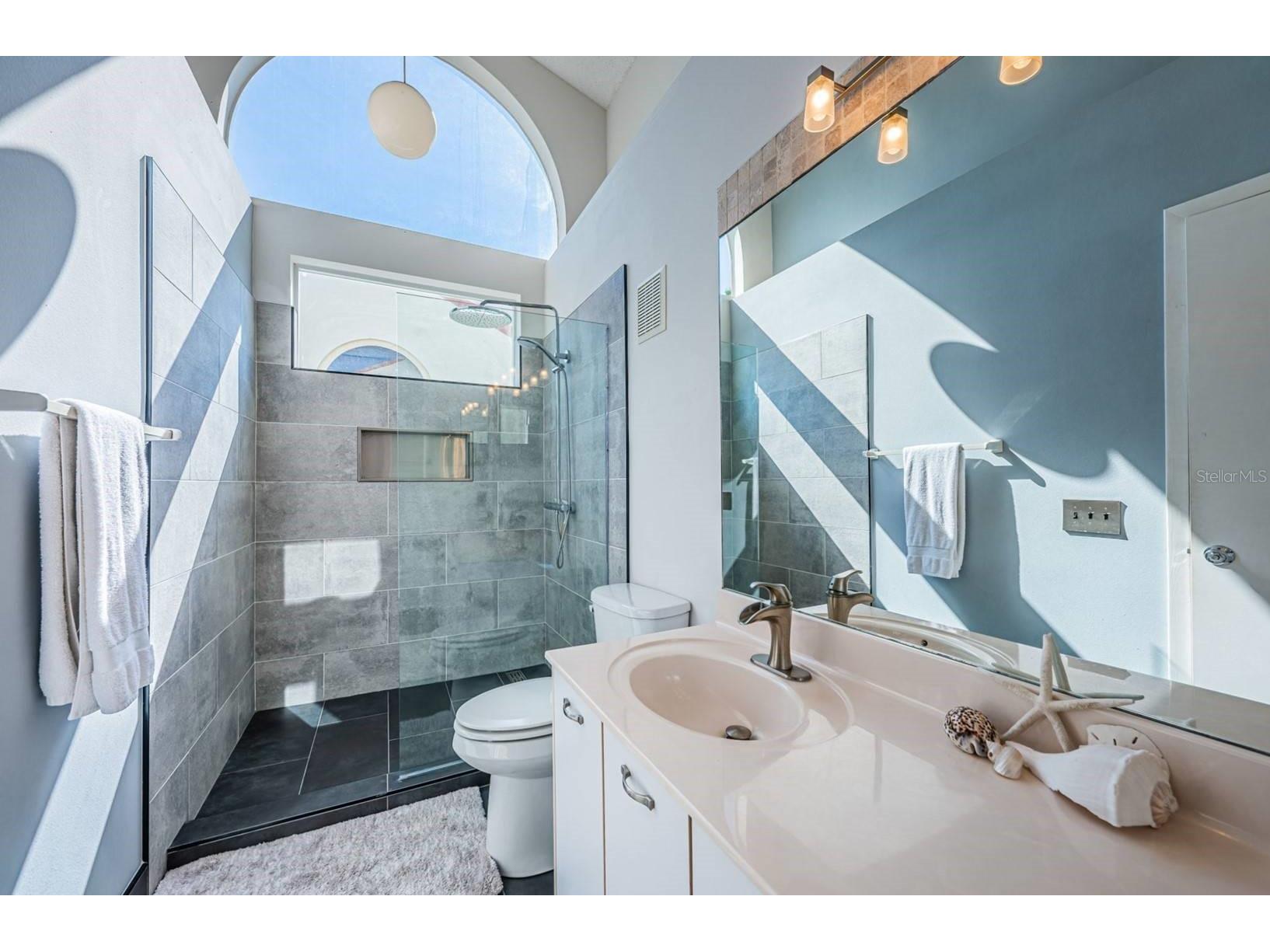 6151 Bahia Del Mar Boulevard #226 Saint Petersburg FL 33715 TB8475062 image16