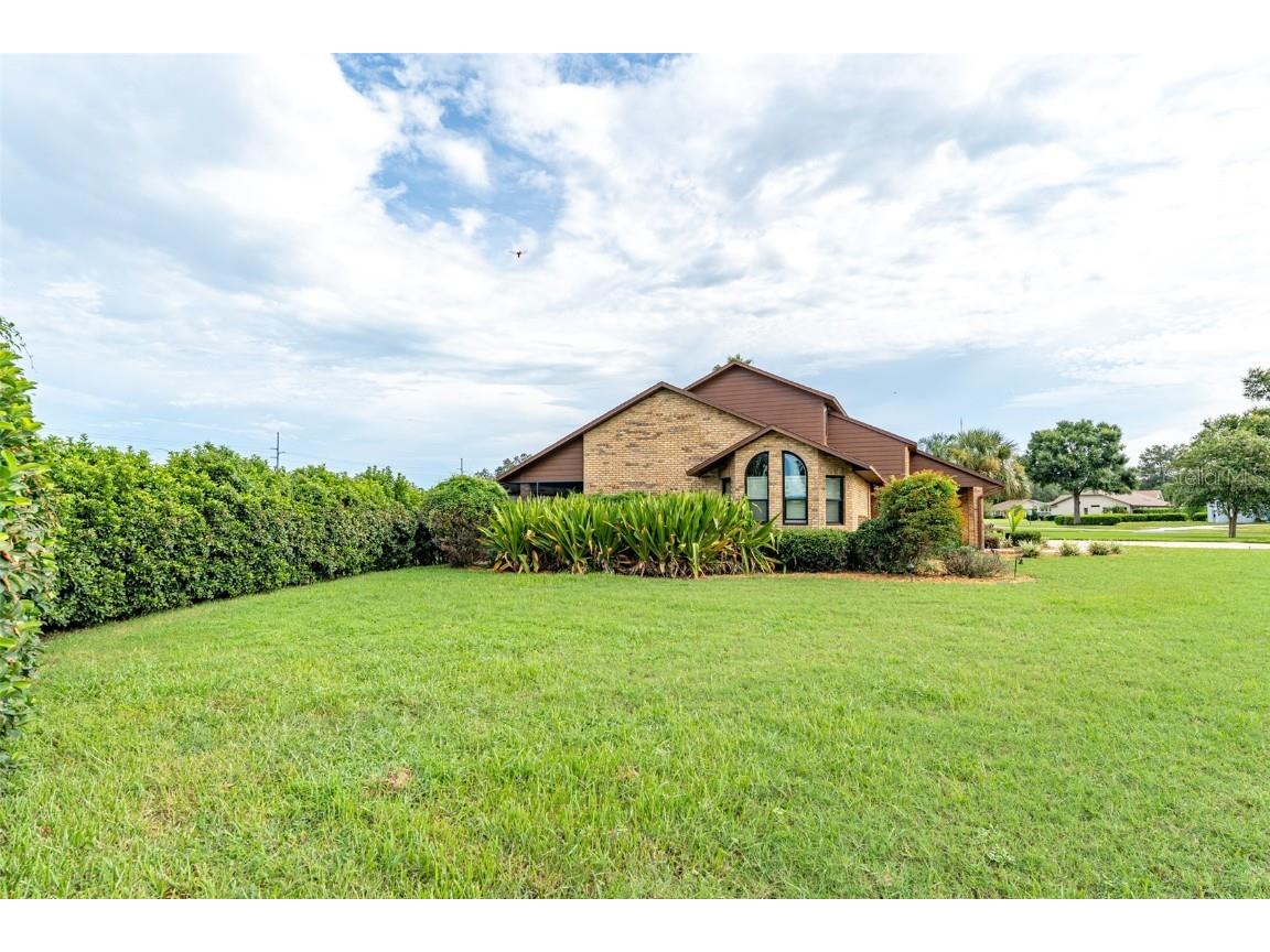 6151 Silver Oaks Drive Zephyrhills FL 33542 TB8408916 image46