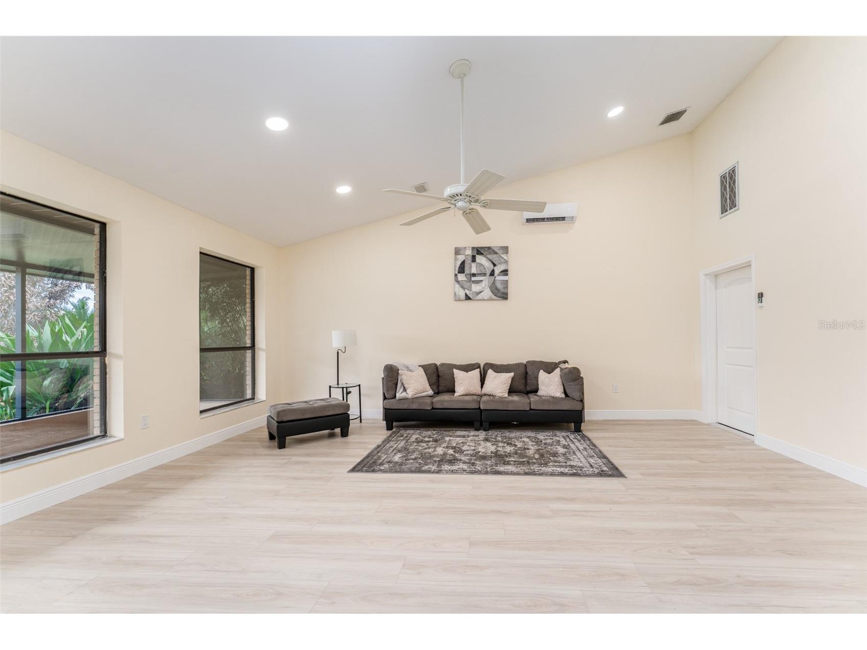 6151 Silver Oaks Drive Zephyrhills FL 33542 TB8498255 image33