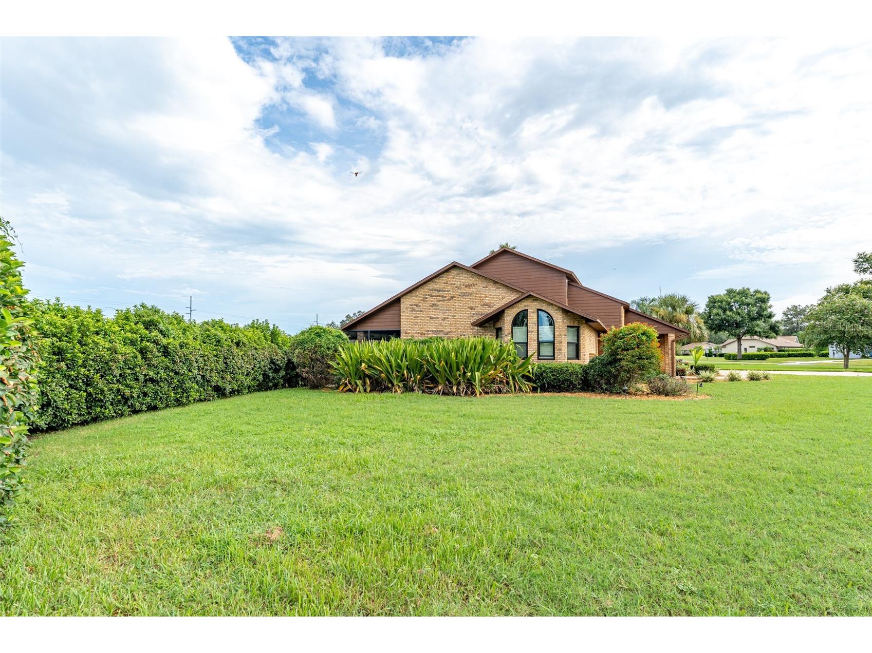 6151 Silver Oaks Drive Zephyrhills FL 33542 TB8498255 image8