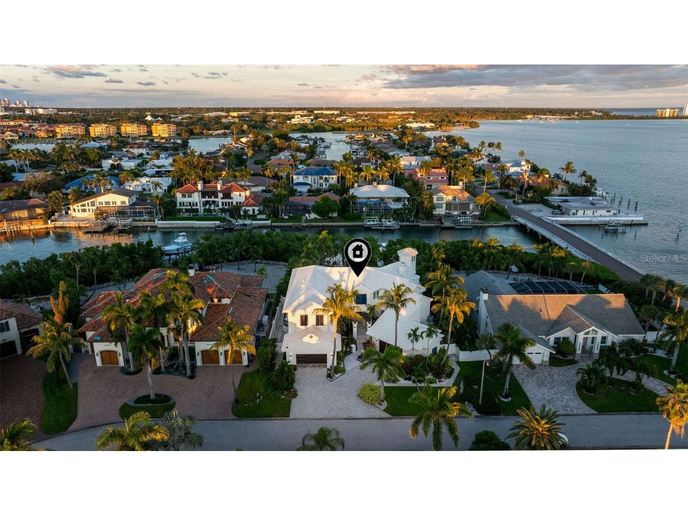 6152 52nd Street S Saint Petersburg FL 33715 TB8434995 image1