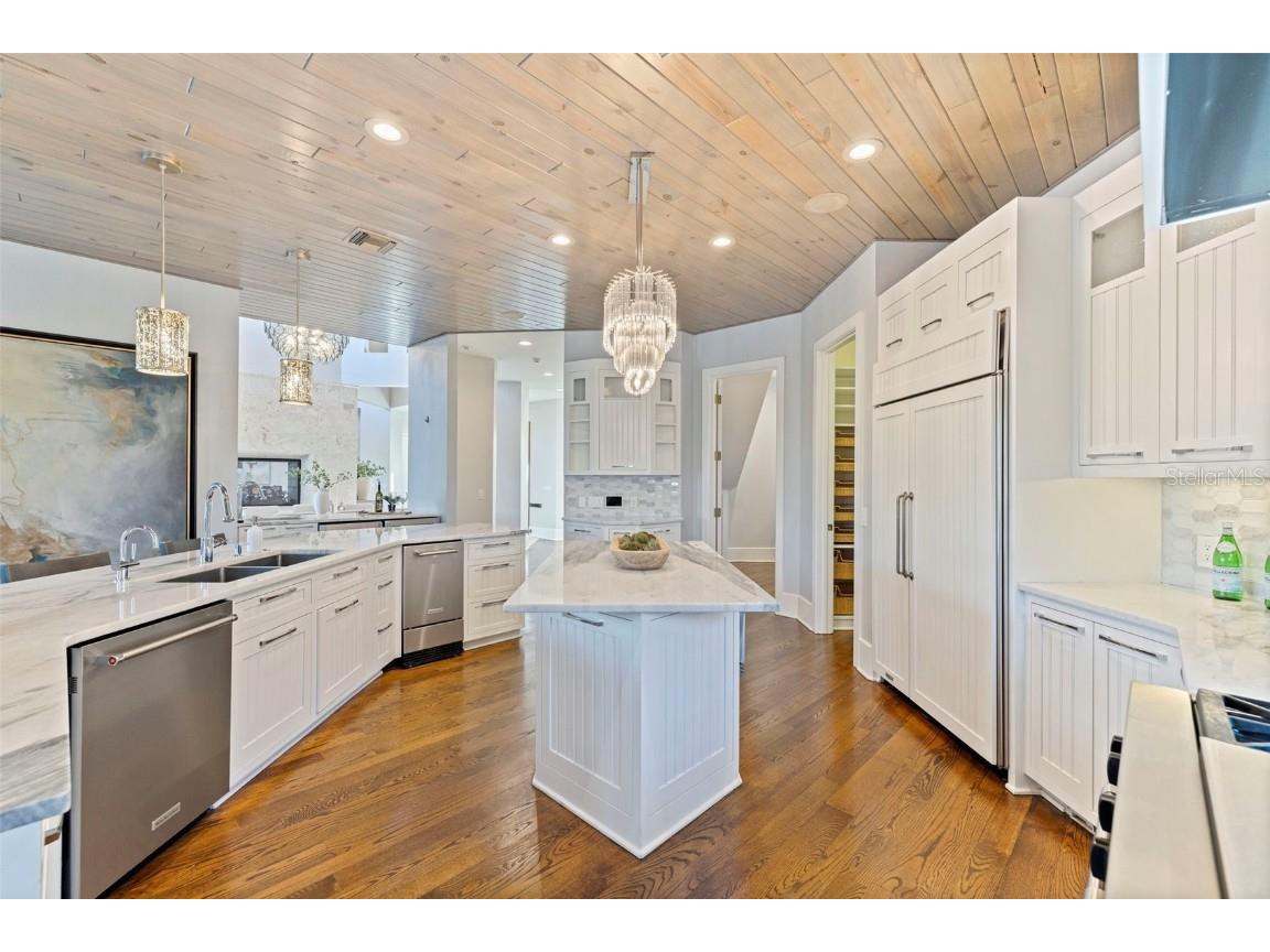 6152 52nd Street S Saint Petersburg FL 33715 TB8434995 image16