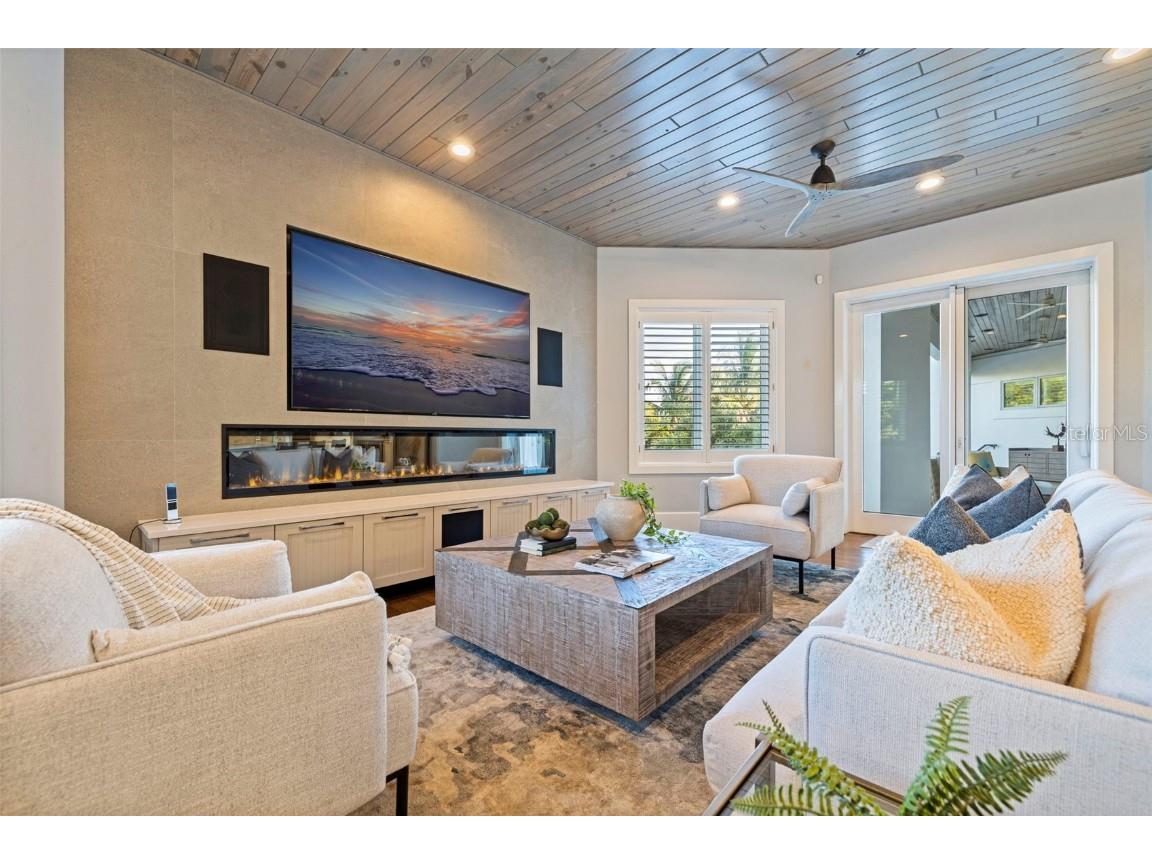 6152 52nd Street S Saint Petersburg FL 33715 TB8434995 image19