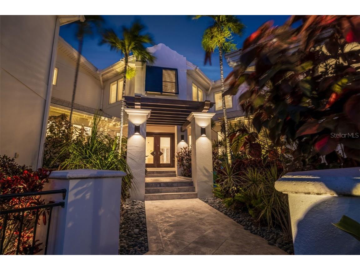 6152 52nd Street S Saint Petersburg FL 33715 TB8434995 image3