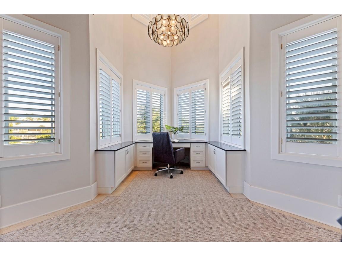 6152 52nd Street S Saint Petersburg FL 33715 TB8434995 image30