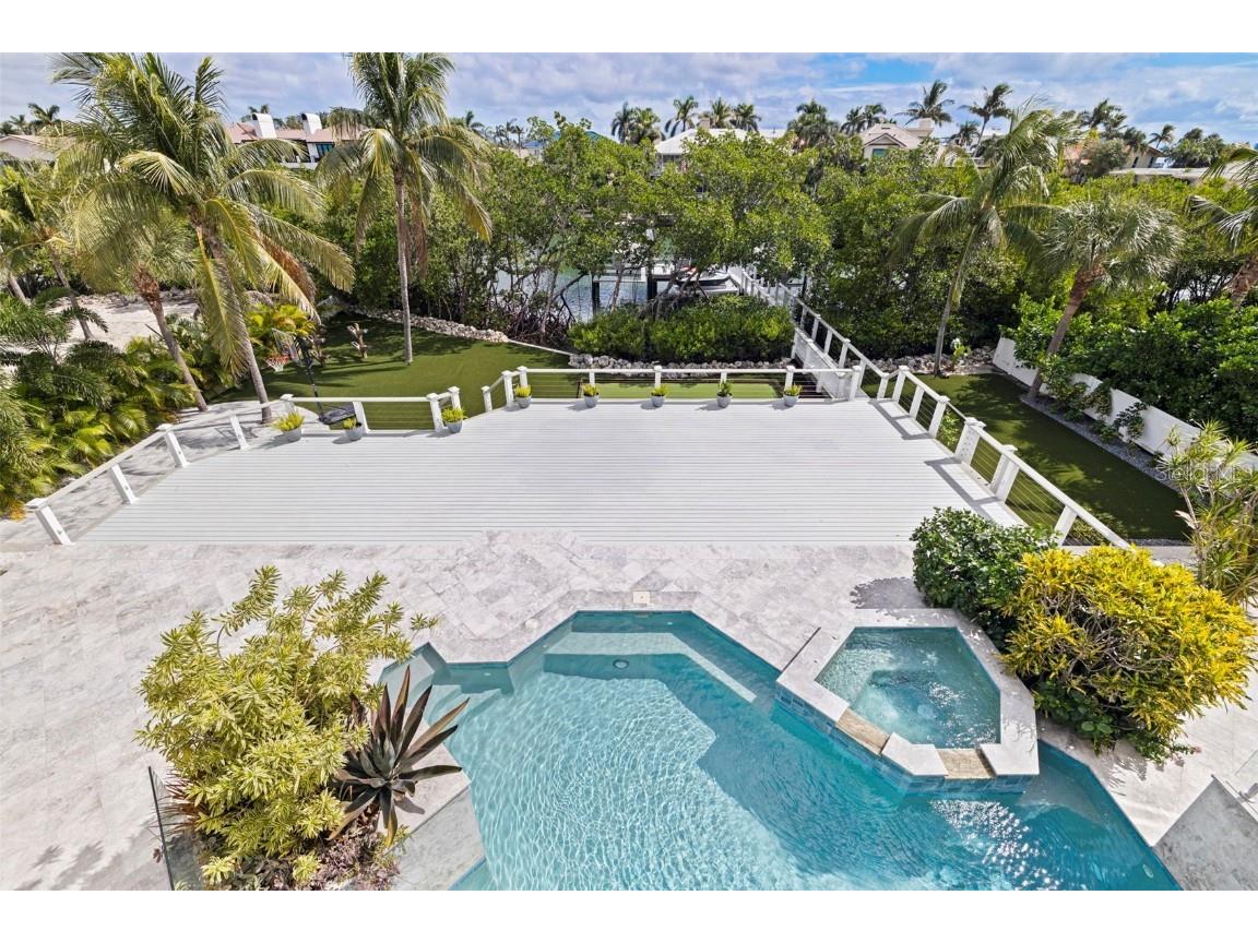 6152 52nd Street S Saint Petersburg FL 33715 TB8434995 image33