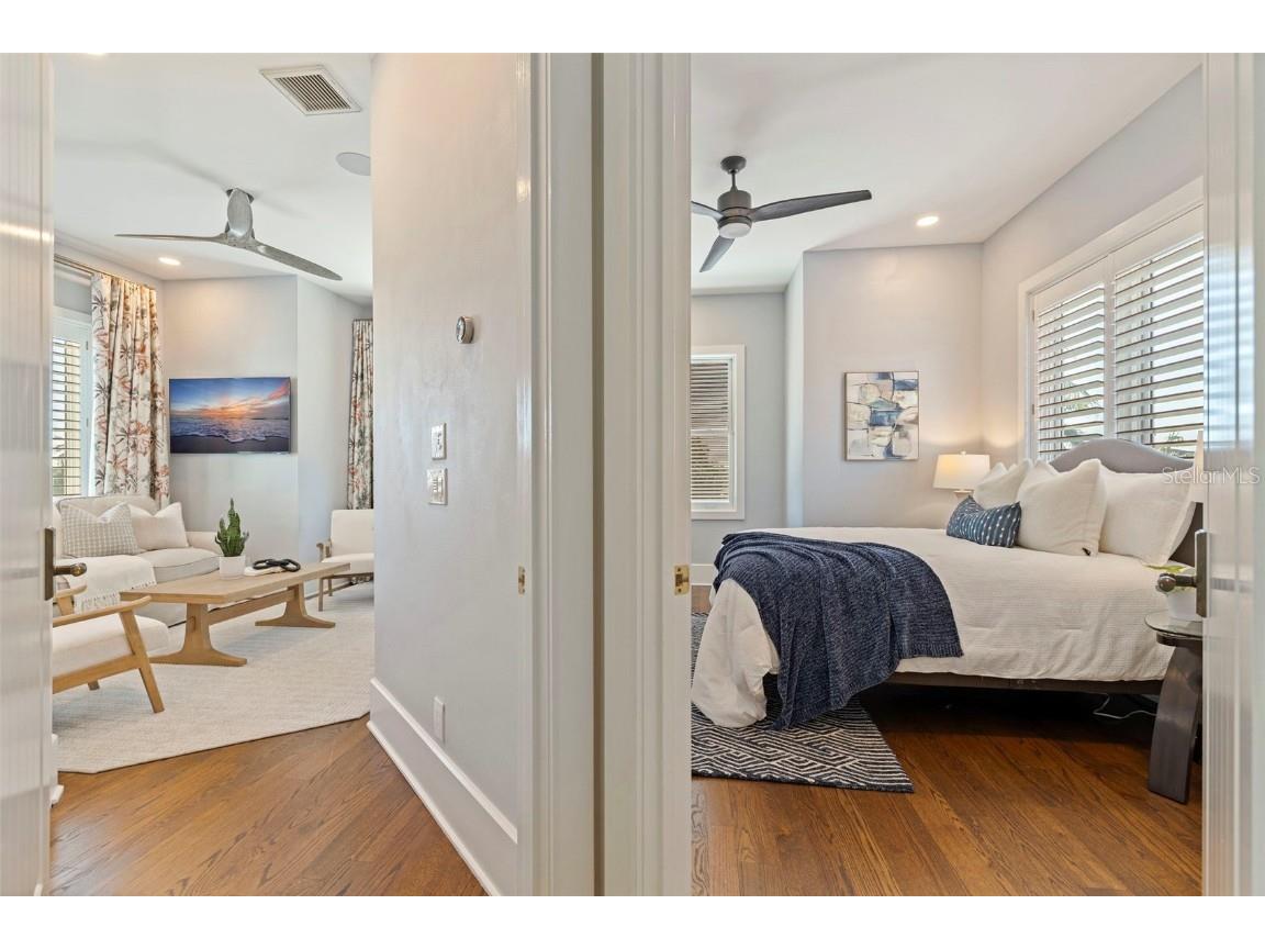 6152 52nd Street S Saint Petersburg FL 33715 TB8434995 image48