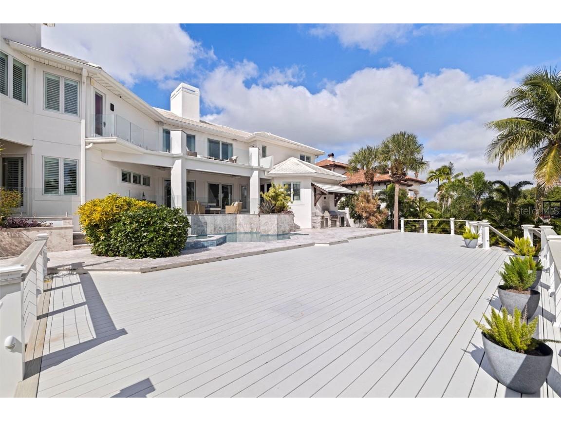 6152 52nd Street S Saint Petersburg FL 33715 TB8434995 image60