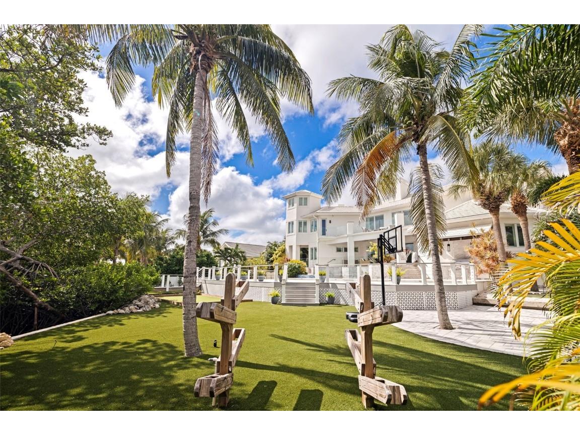 6152 52nd Street S Saint Petersburg FL 33715 TB8434995 image64