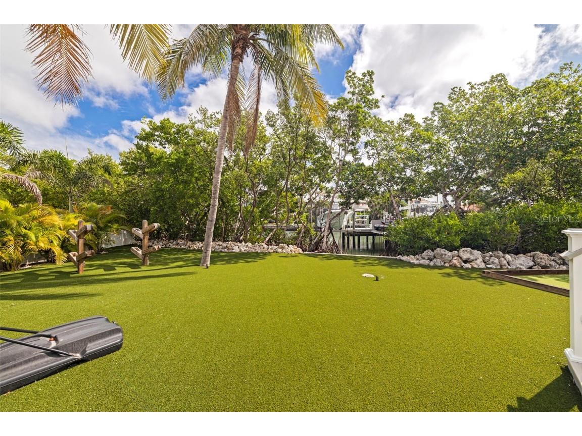 6152 52nd Street S Saint Petersburg FL 33715 TB8434995 image65