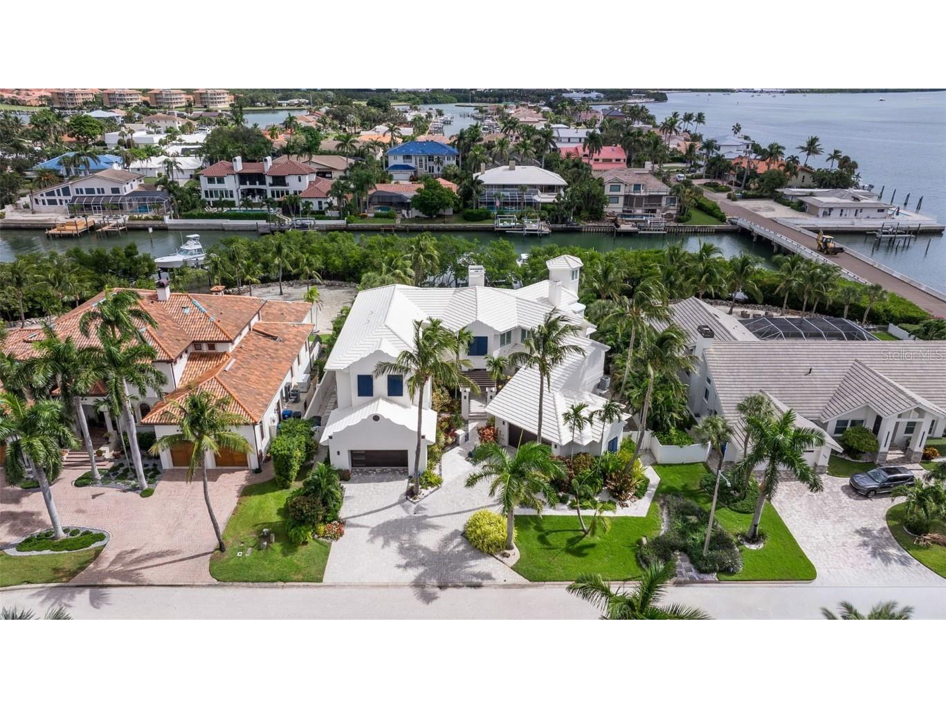 6152 52nd Street S Saint Petersburg FL 33715 TB8434995 image73