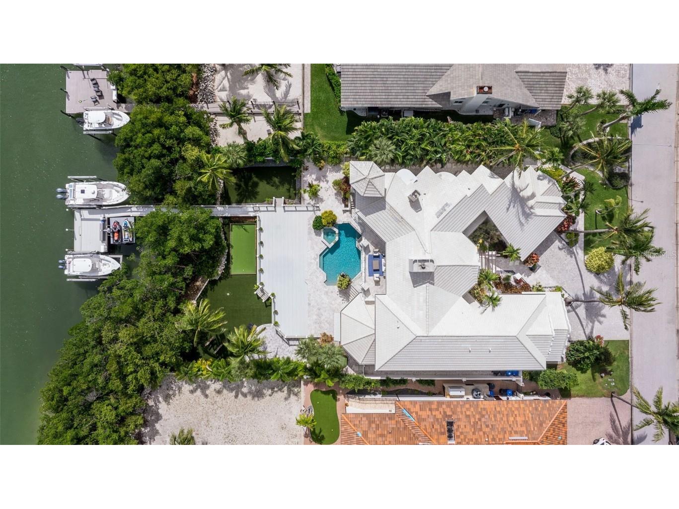 6152 52nd Street S Saint Petersburg FL 33715 TB8434995 image75