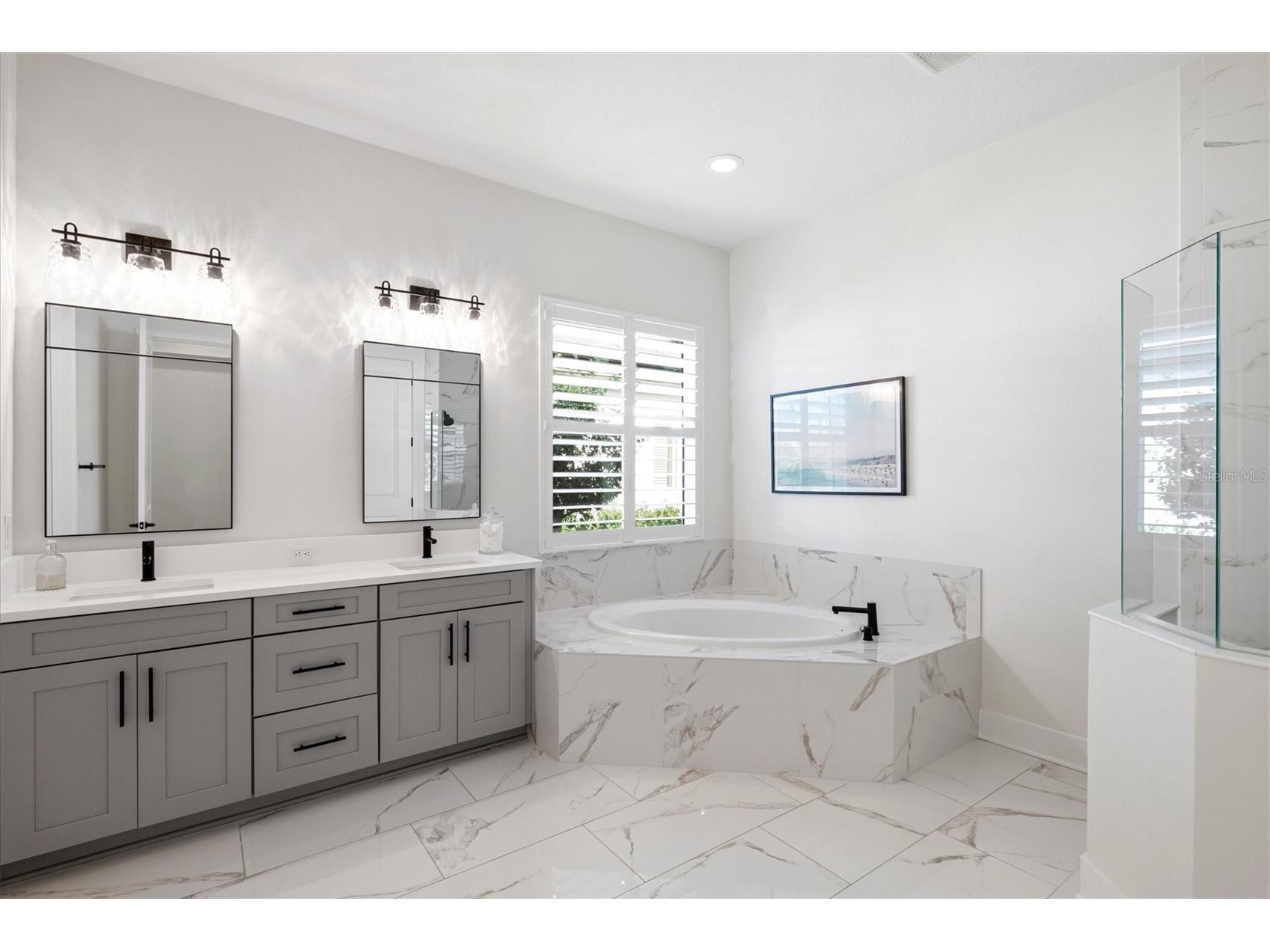 6152 Lungo Lago Drive Sarasota FL 34241 A4684598 image31