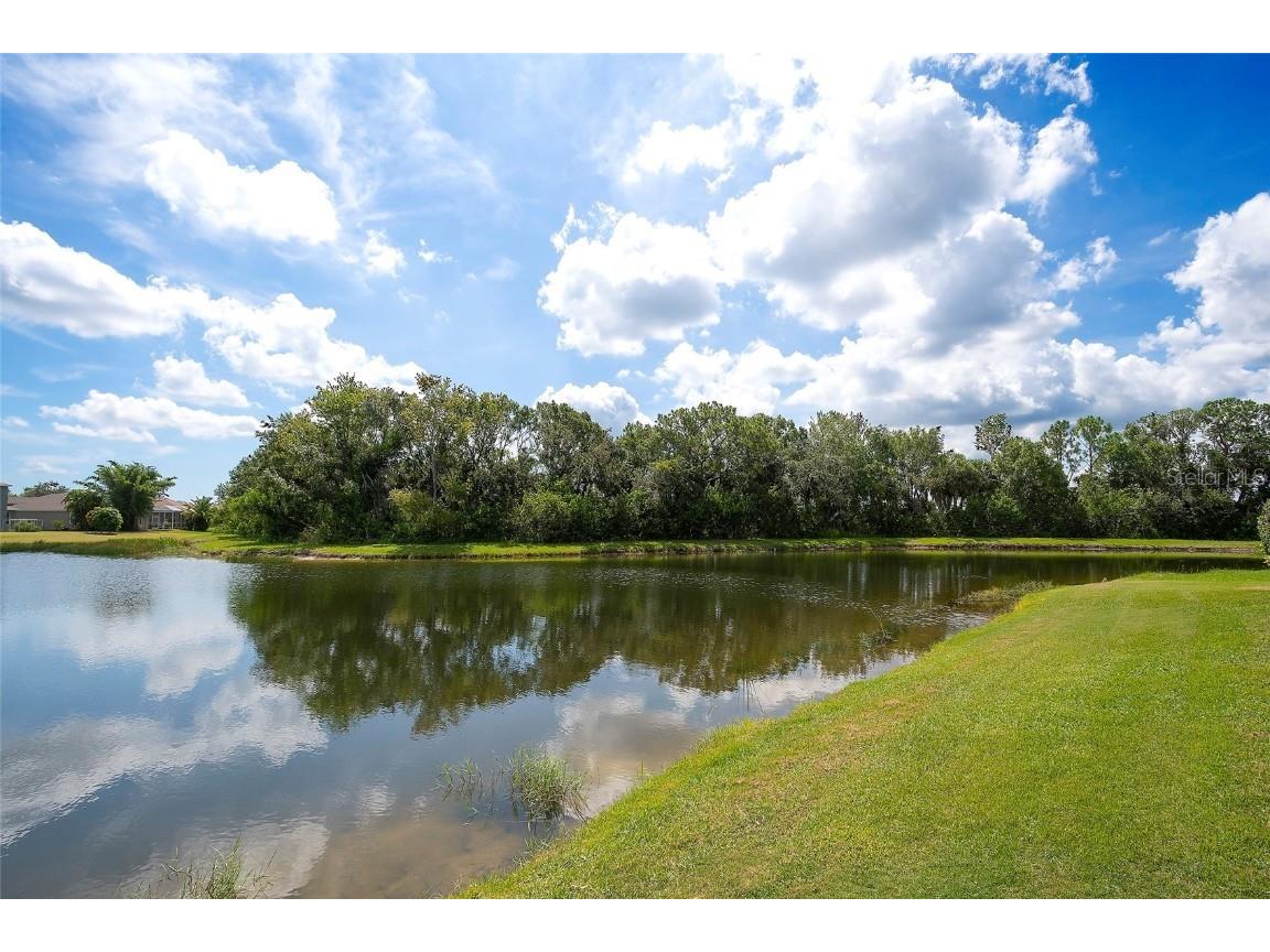 6153 41st Street E Bradenton FL 34203 A4659033 image52