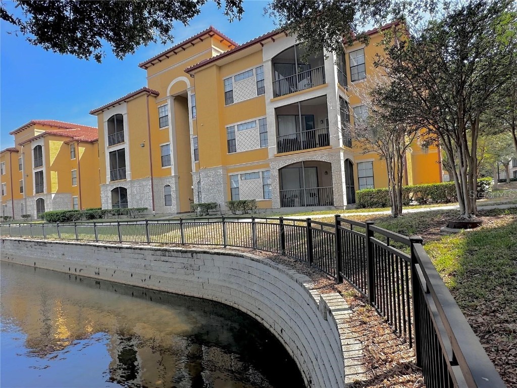 6153 Metrowest Boulevard #102 Orlando FL 32835 O6251075 image1