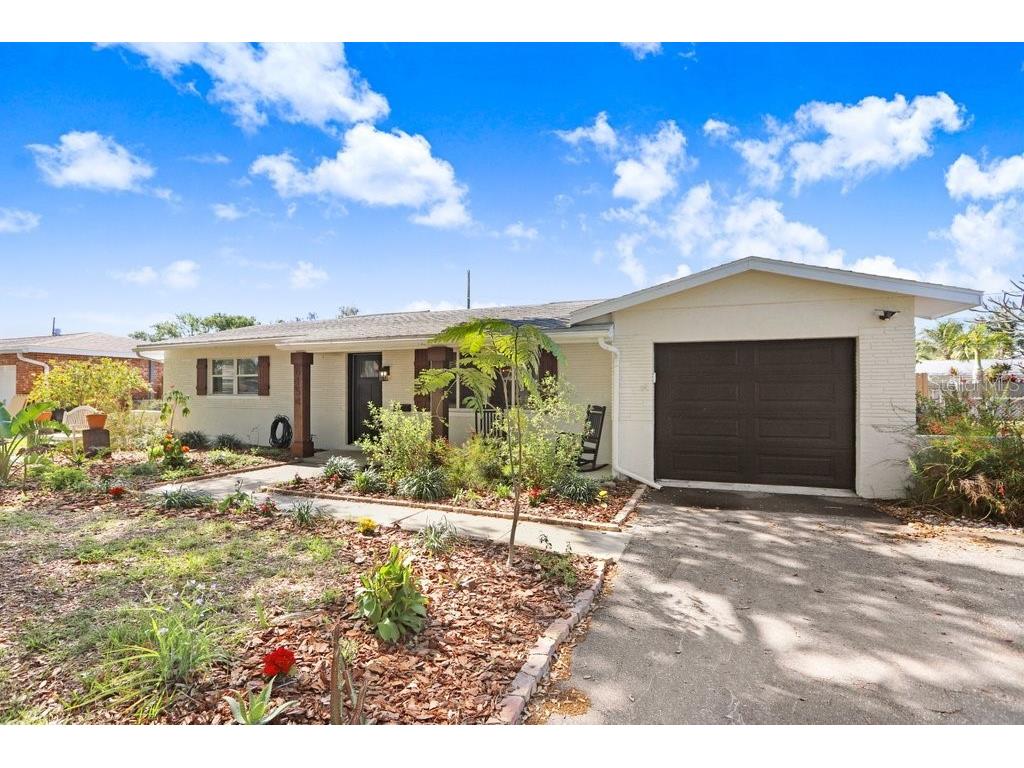 6154 36th Avenue N Saint Petersburg FL 33710 TB8368702 image1