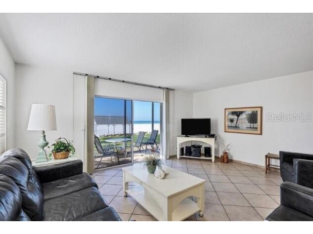 6154 Midnight Pass Road #101 Sarasota FL 34242 TB8466728 image2