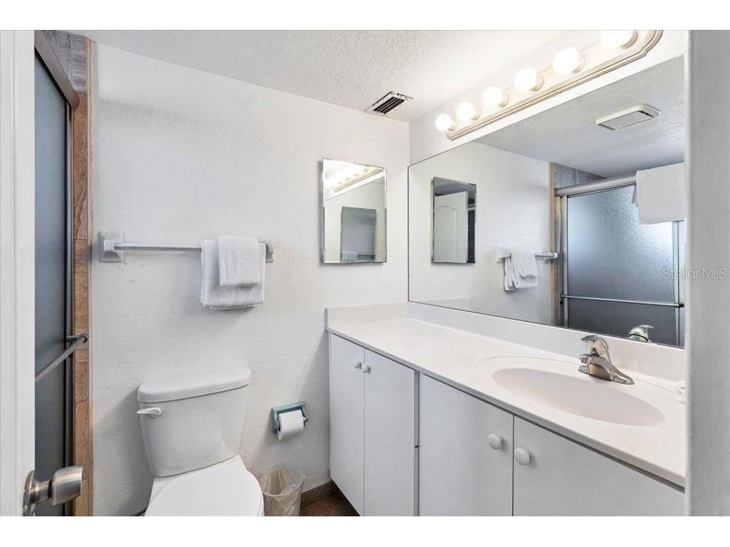 6154 Midnight Pass Road #101 Sarasota FL 34242 TB8466728 image7
