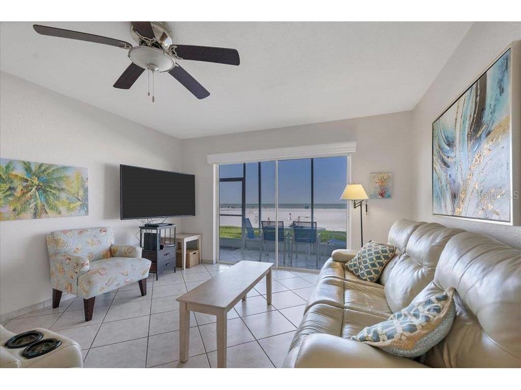 6154 Midnight Pass Road #103 Sarasota FL 34242 TB8466750 image3