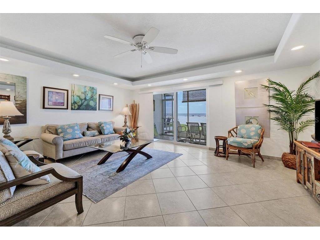 6154 Midnight Pass Road #104 Sarasota FL 34242 TB8466756 image2