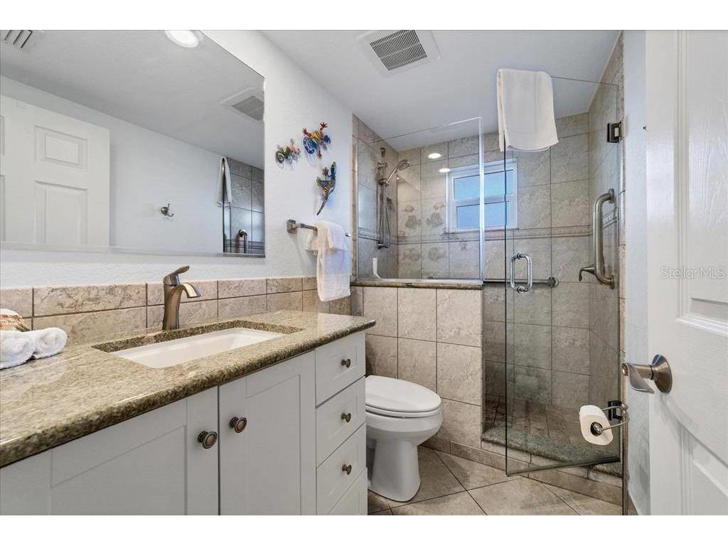 6154 Midnight Pass Road #104 Sarasota FL 34242 TB8466756 image6