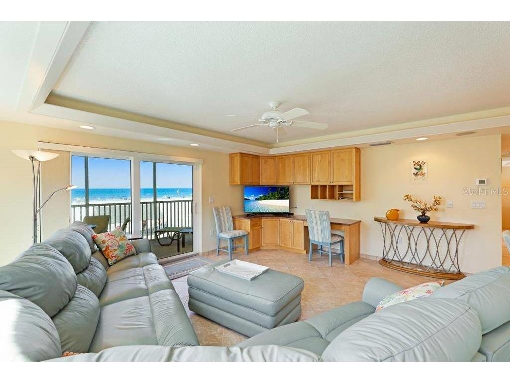 6154 Midnight Pass Road #201 Sarasota FL 34242 TB8466761 image2
