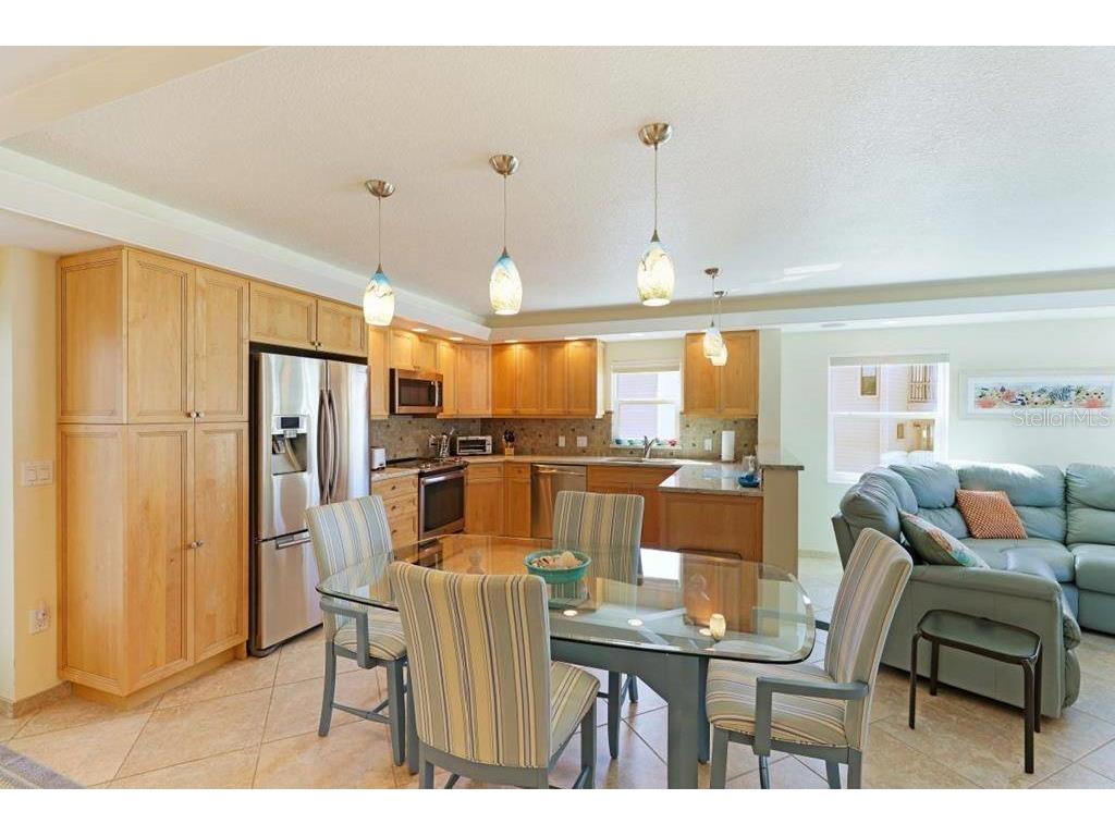 6154 Midnight Pass Road #201 Sarasota FL 34242 TB8466761 image3
